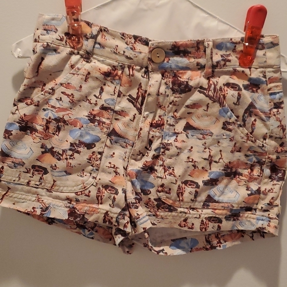 Urban Outfitters Beach Print High Rise Jean Shorts Size 24